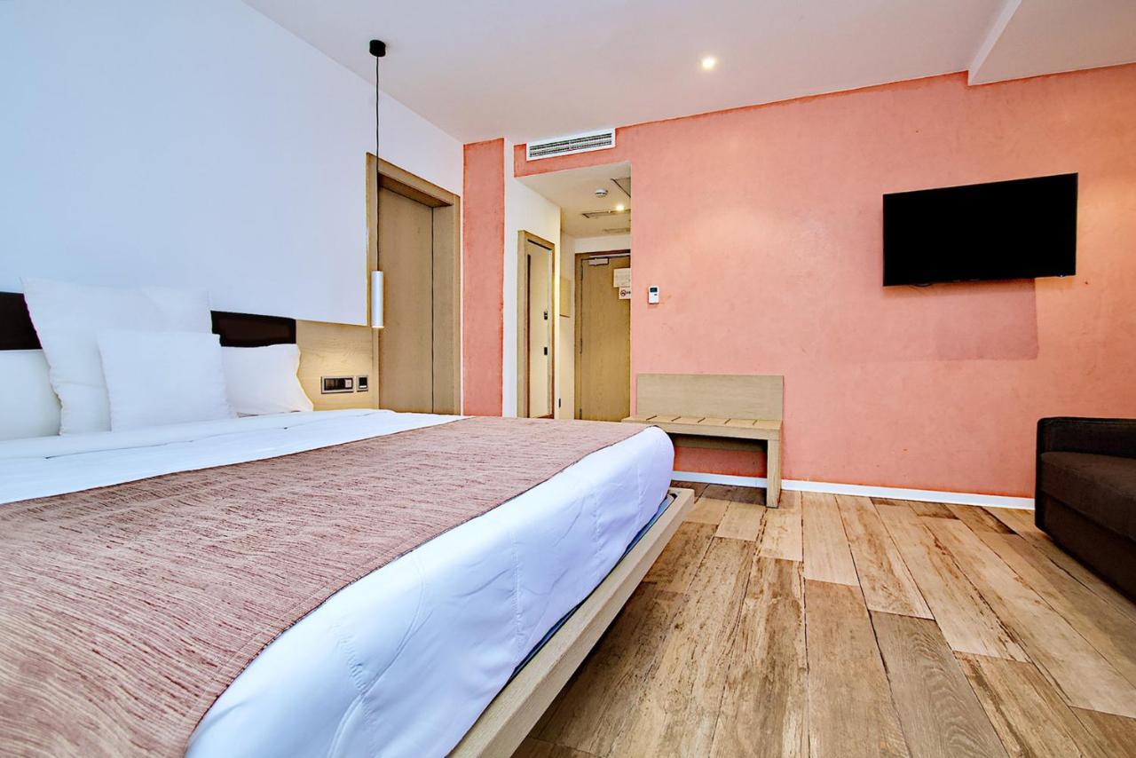 Sv Chrome Hotell Abuja Exteriör bild