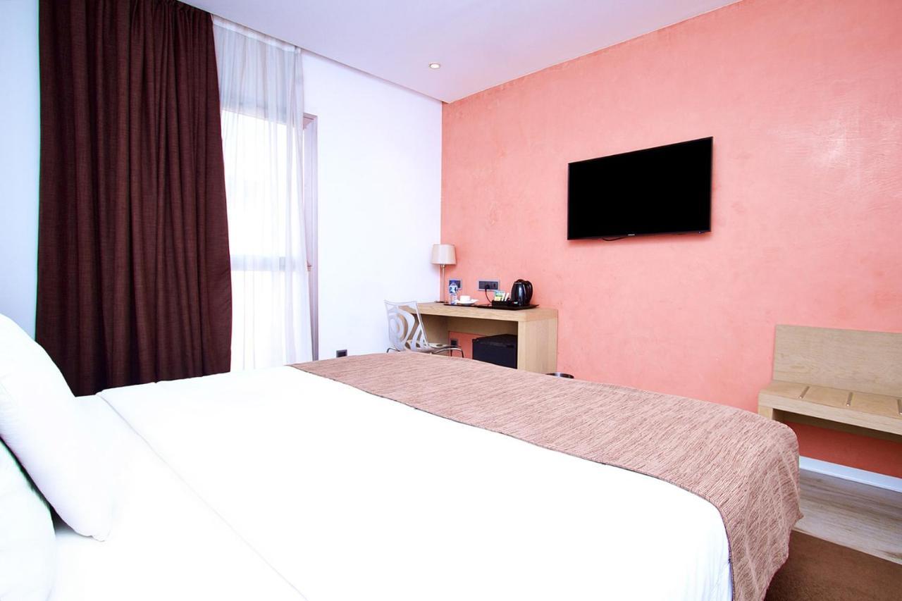 Sv Chrome Hotell Abuja Exteriör bild